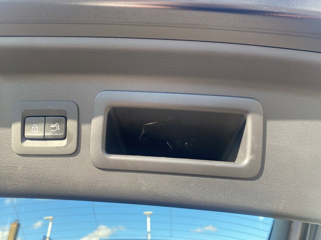 Used 2025 MAZDA CX-90 3.3 Turbo w/ Select Package image 10