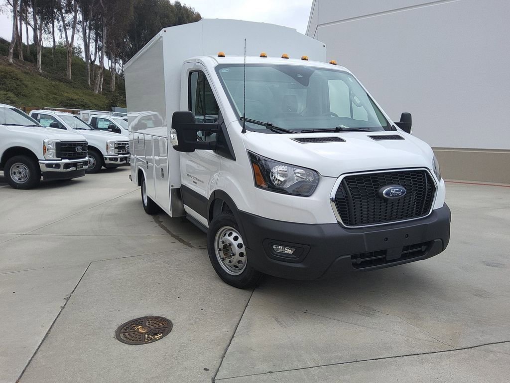 New 2025 Ford Transit 350 w/ Exterior Upgrade Package RWD image 4