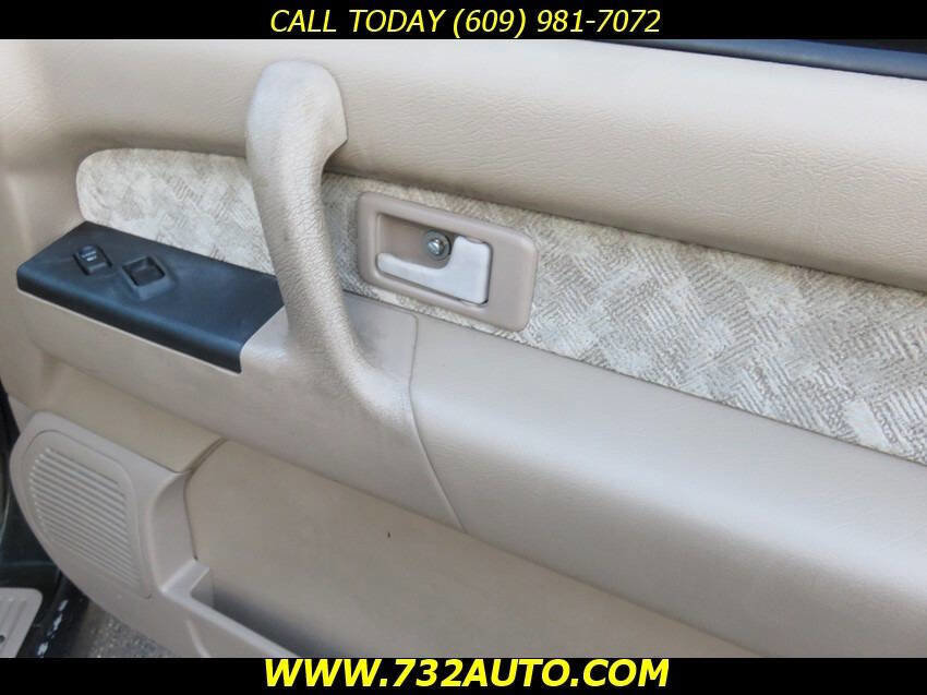 Used 2000 Isuzu Trooper S image 20