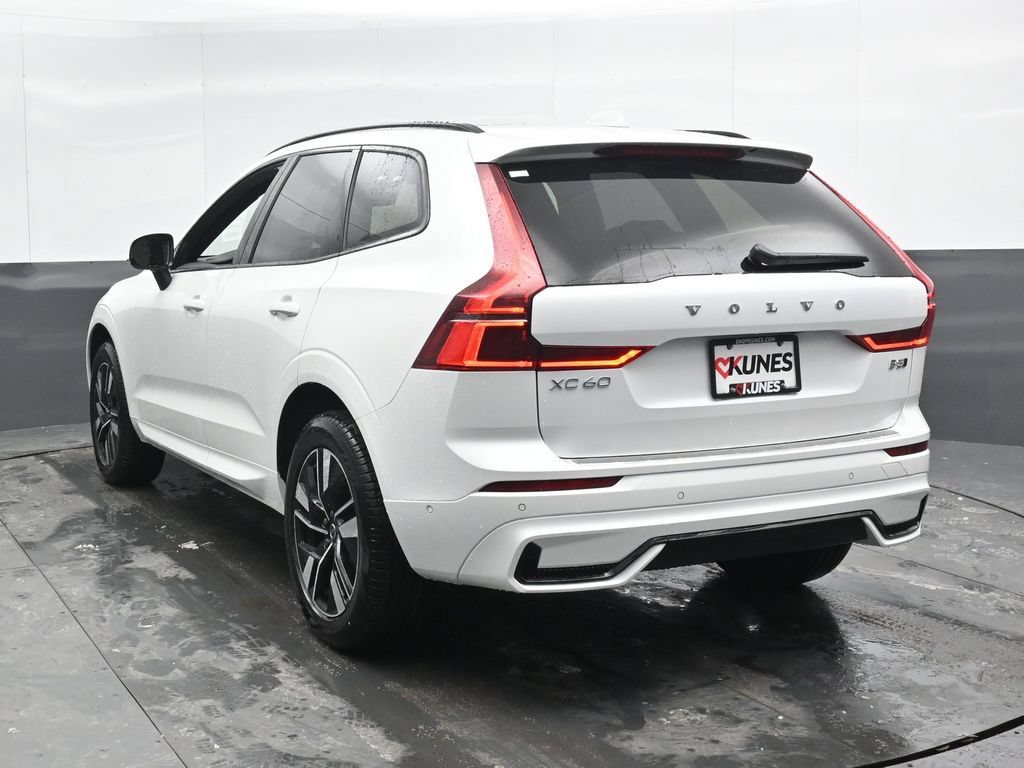 New 2026 Volvo XC60 B5 Plus w/ Protection Package Premier AWD/4WD image 8