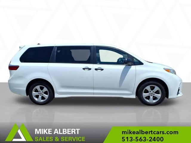 Used 2020 Toyota Sienna L FWD image 8