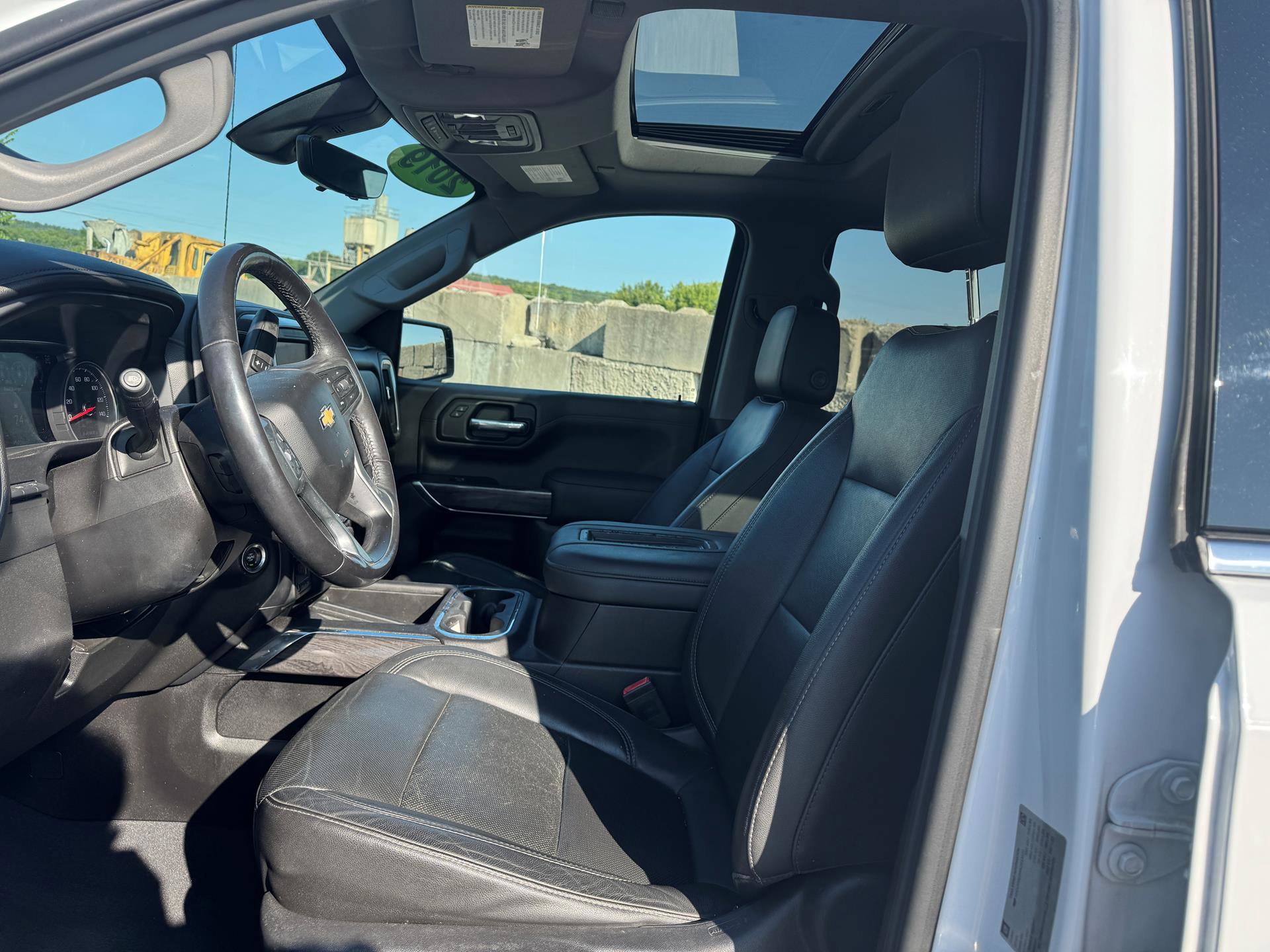 Used 2019 Chevrolet Silverado 1500 LTZ image 11