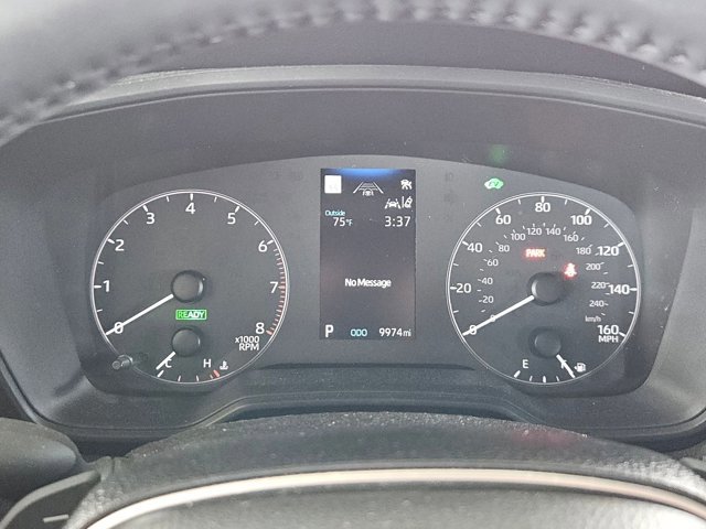 Used 2024 Toyota Corolla Cross SE image 7