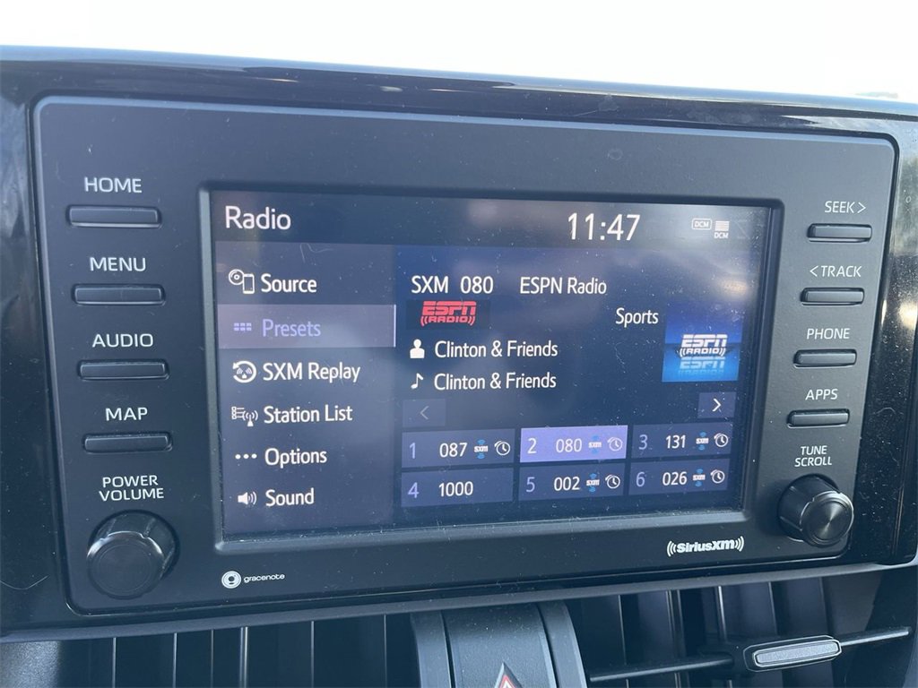 Used 2022 Toyota RAV4 XLE image 16