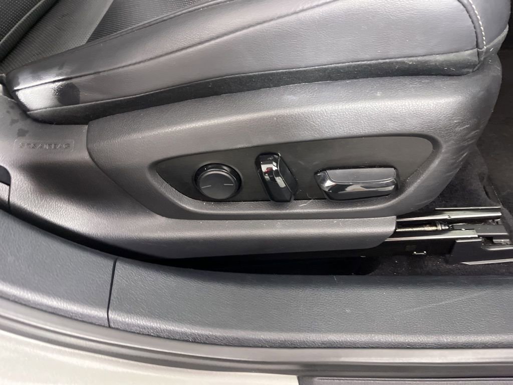 Used 2020 Lexus ES 300h w/ Premium Package image 8