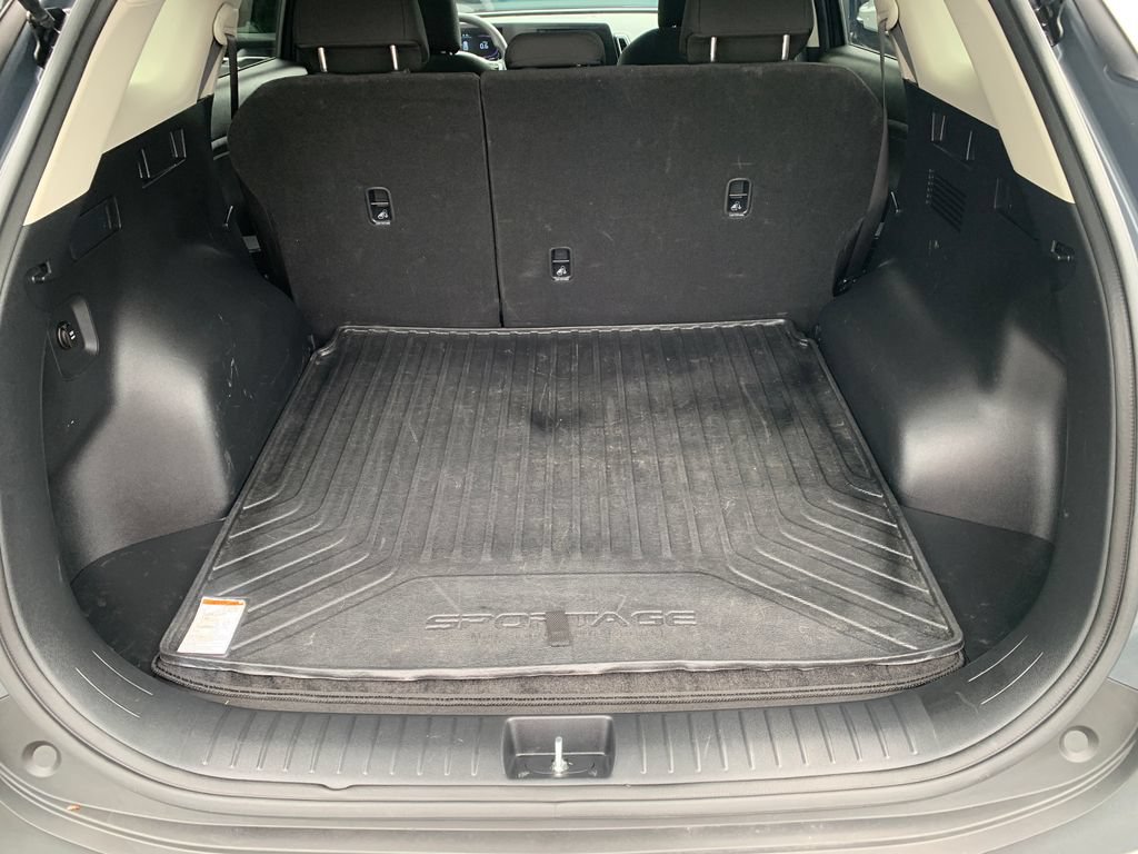 Used 2023 Kia Sportage LX AWD/4WD image 25