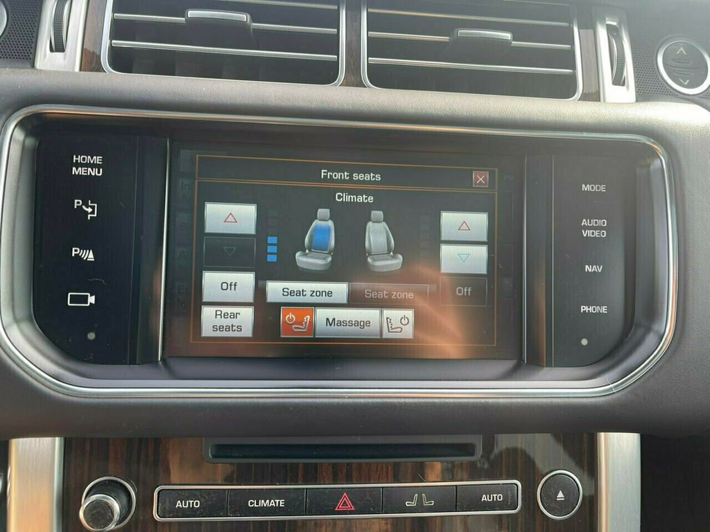 Used 2015 Land Rover Range Rover Supercharged AWD/4WD image 18
