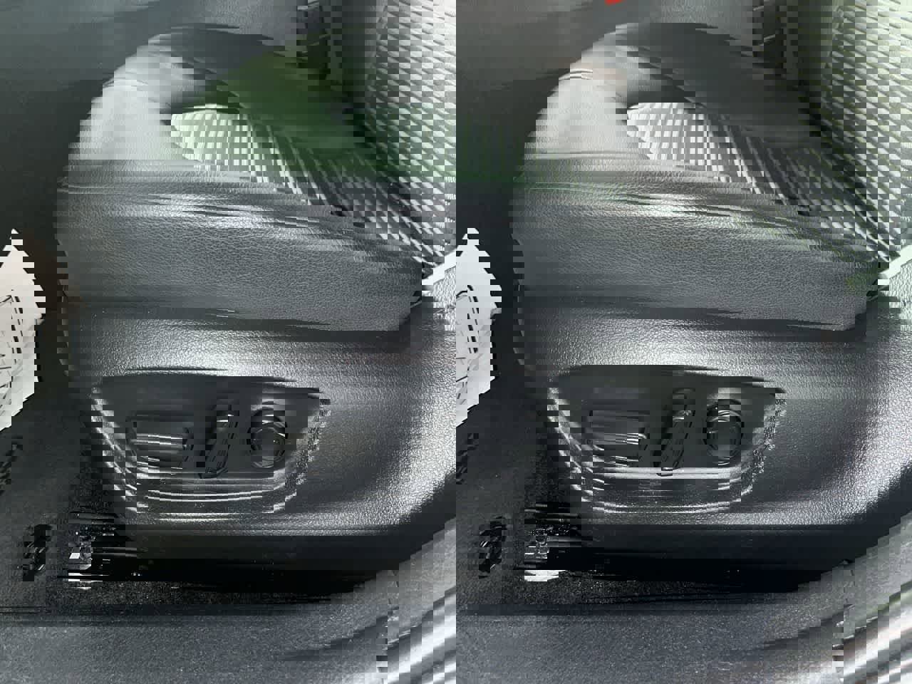 Used 2023 Toyota Camry SE image 14