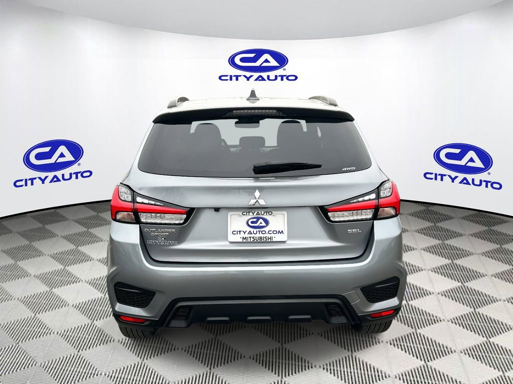 Used 2024 Mitsubishi Outlander Sport SEL image 5