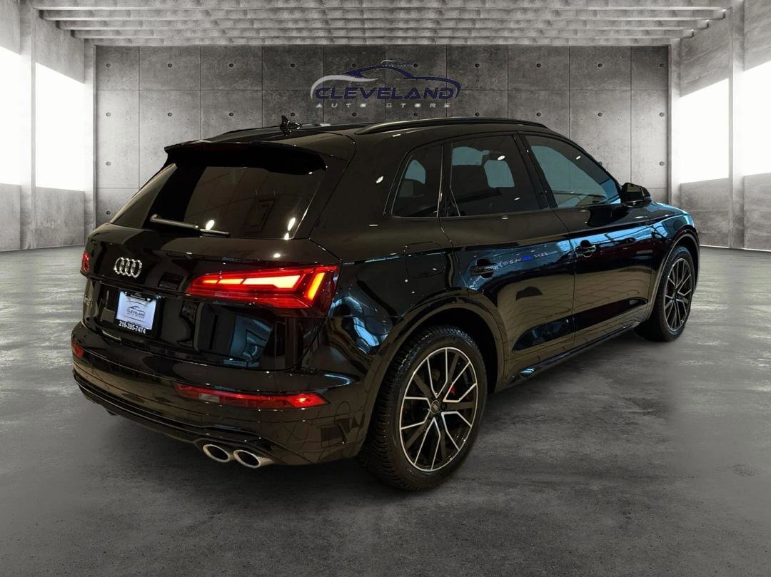 Used 2021 Audi SQ5 Premium Plus w/ Premium Plus Package image 3