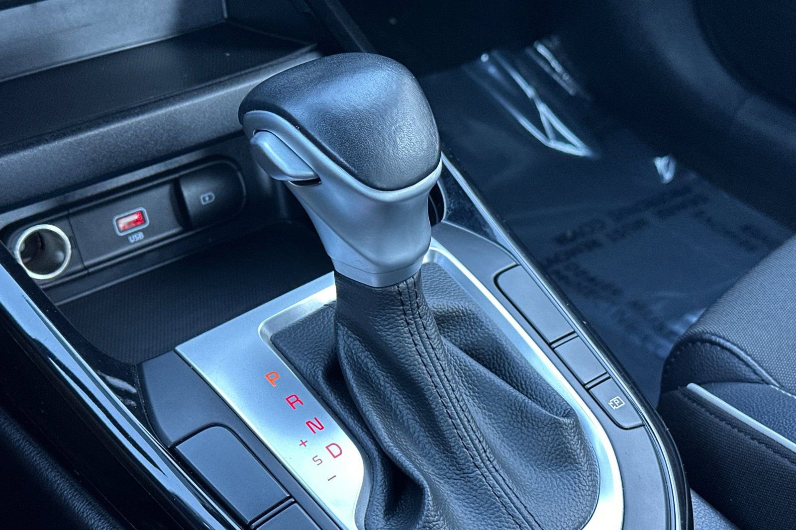 Used 2023 Kia Forte GT-Line w/ GT-Line Technology Package image 18