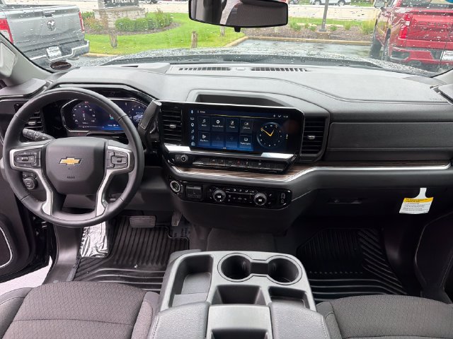 Certified 2026 Chevrolet Silverado 1500 LT AWD/4WD image 12