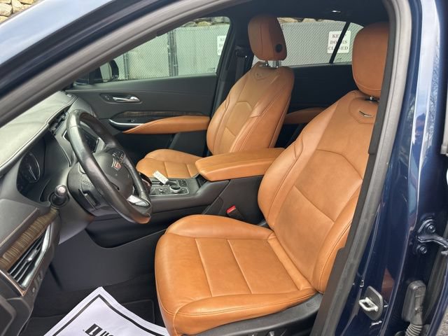 Used 2021 Cadillac XT4 Premium Luxury AWD/4WD image 12
