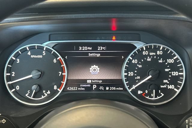 Used 2024 Nissan Rogue SV FWD image 27