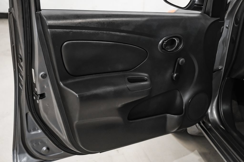 Used 2019 Nissan Versa S Plus FWD image 39