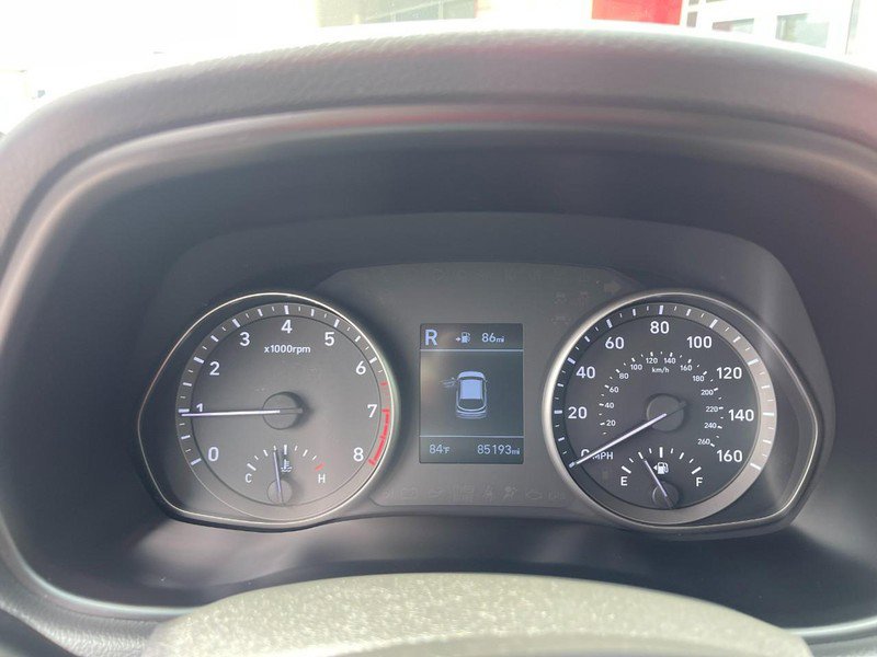 Used 2018 Hyundai Elantra GT image 30