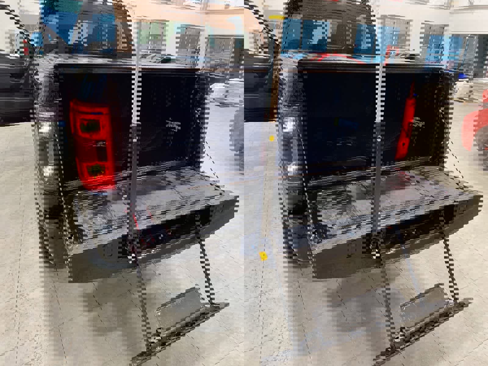 Used 2023 Ford F150 XLT w/ Equipment Group 302A High image 30