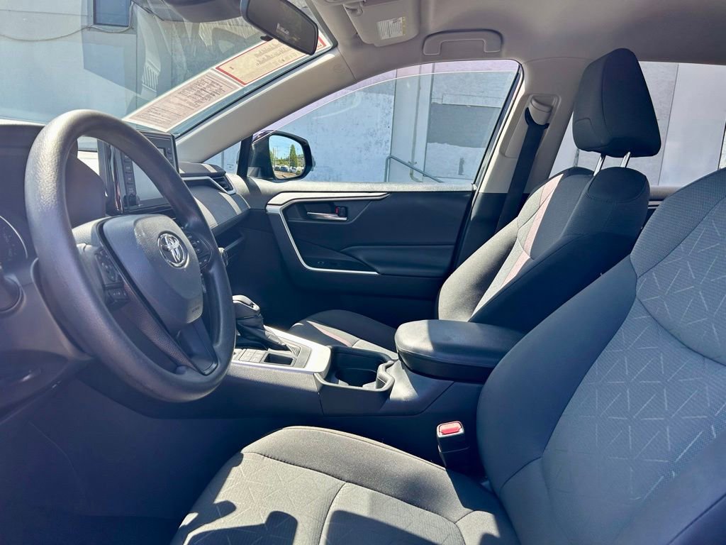 Certified 2021 Toyota RAV4 XLE AWD/4WD image 10