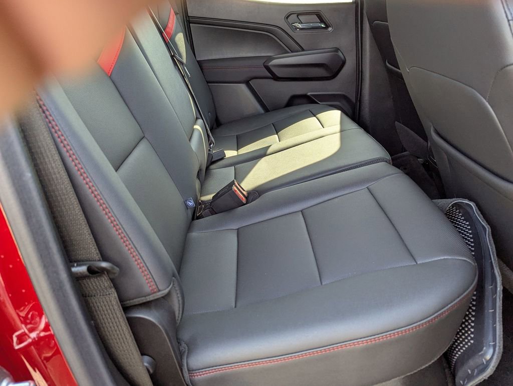 Used 2026 Chevrolet Colorado Z71 w/ Technology Package image 24