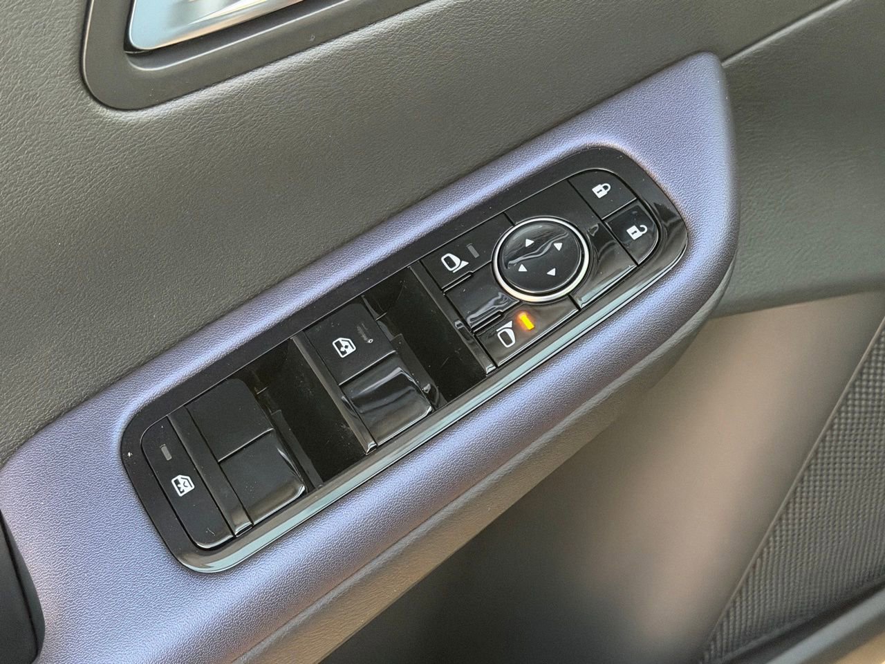 New 2026 Nissan Leaf SV+ w/ Floor Mat Package (SV+) image 21