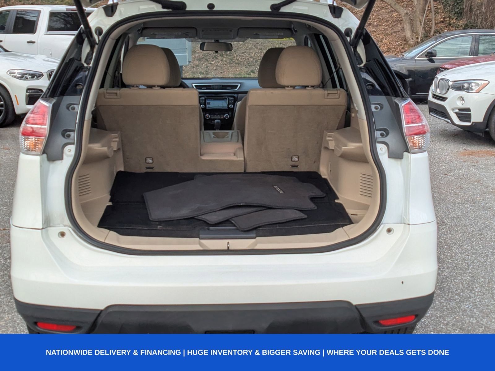 Used 2016 Nissan Rogue SV w/ SV Premium Package image 7