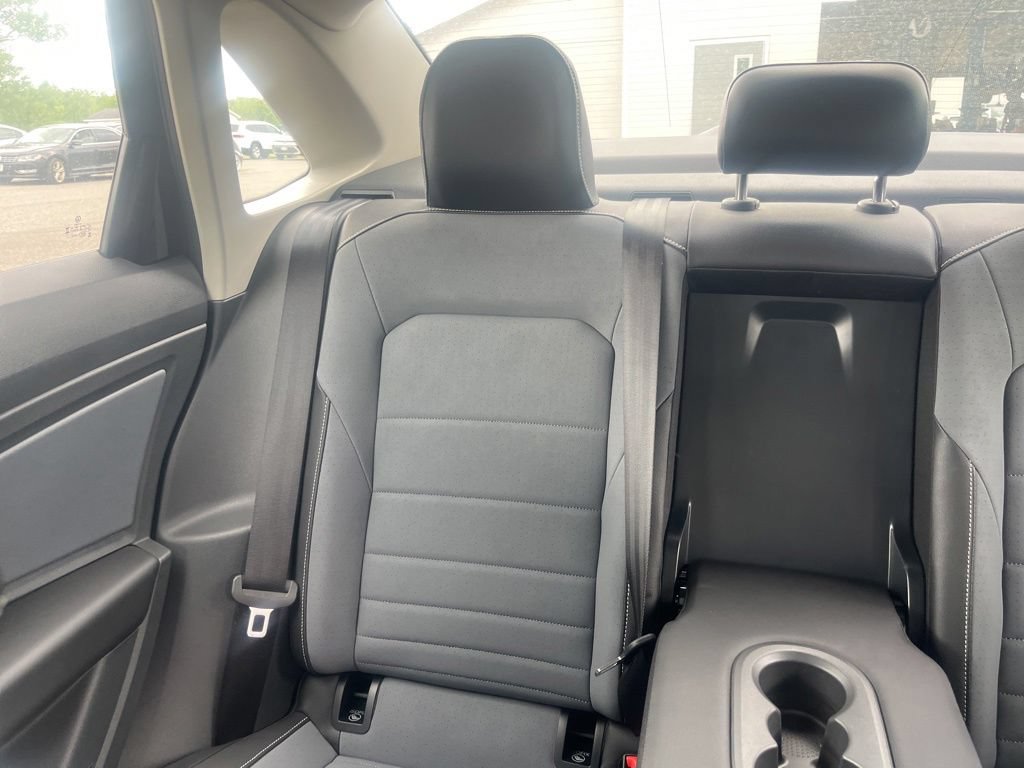 New 2026 Volkswagen Jetta SE FWD image 13