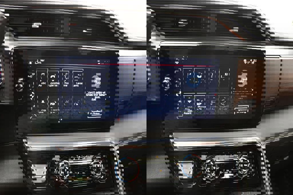 Used 2024 GMC Sierra 2500 Denali Ultimate image 34