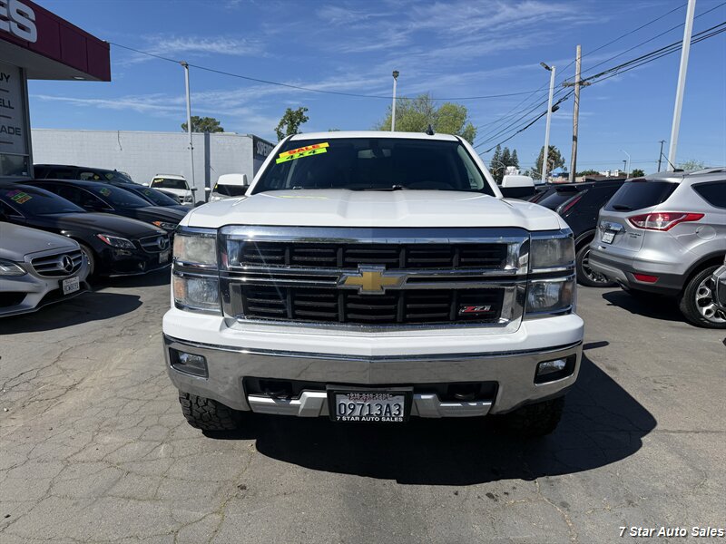 Used 2015 Chevrolet Silverado 1500 LT w/ LT Convenience Package AWD/4WD image 2