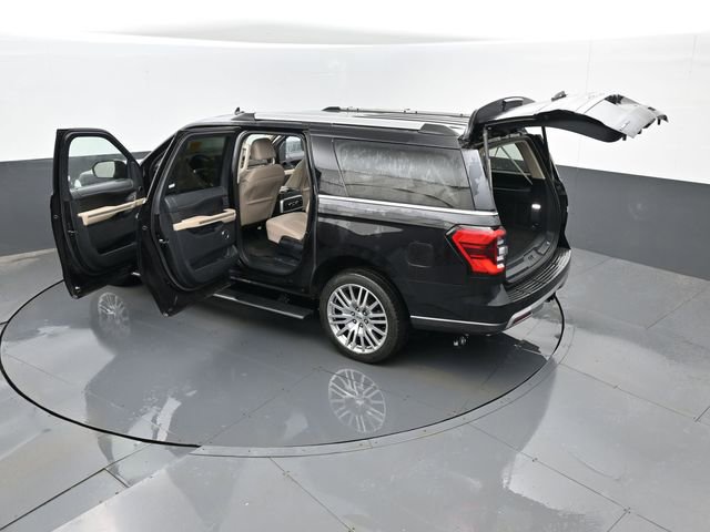 Used 2024 Ford Expedition Max Limited image 32