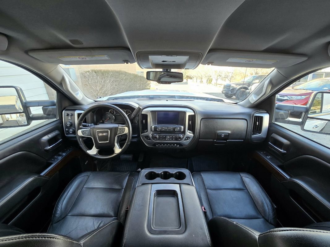 Used 2017 GMC Sierra 2500 SLT w/ Duramax Plus Package image 27