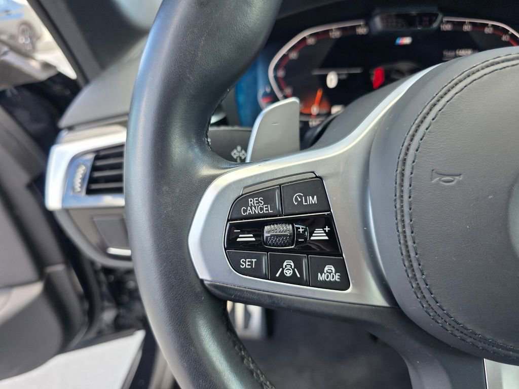 Used 2021 BMW 540i w/ M Sport Package image 17
