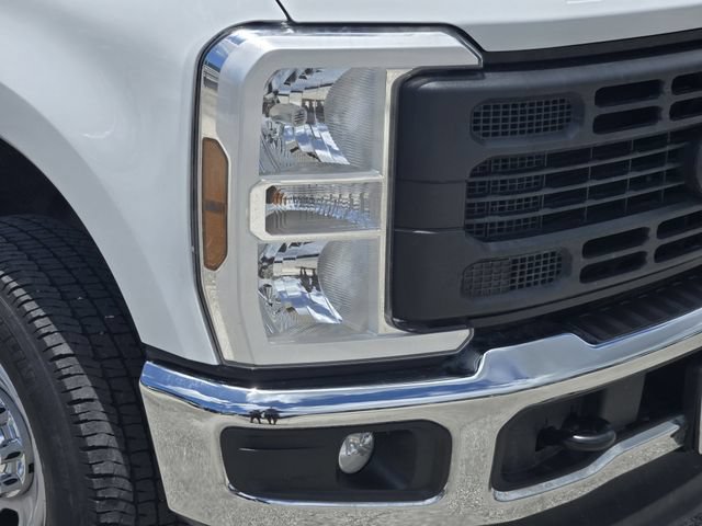 Used 2024 Ford F250 XL AWD/4WD image 10
