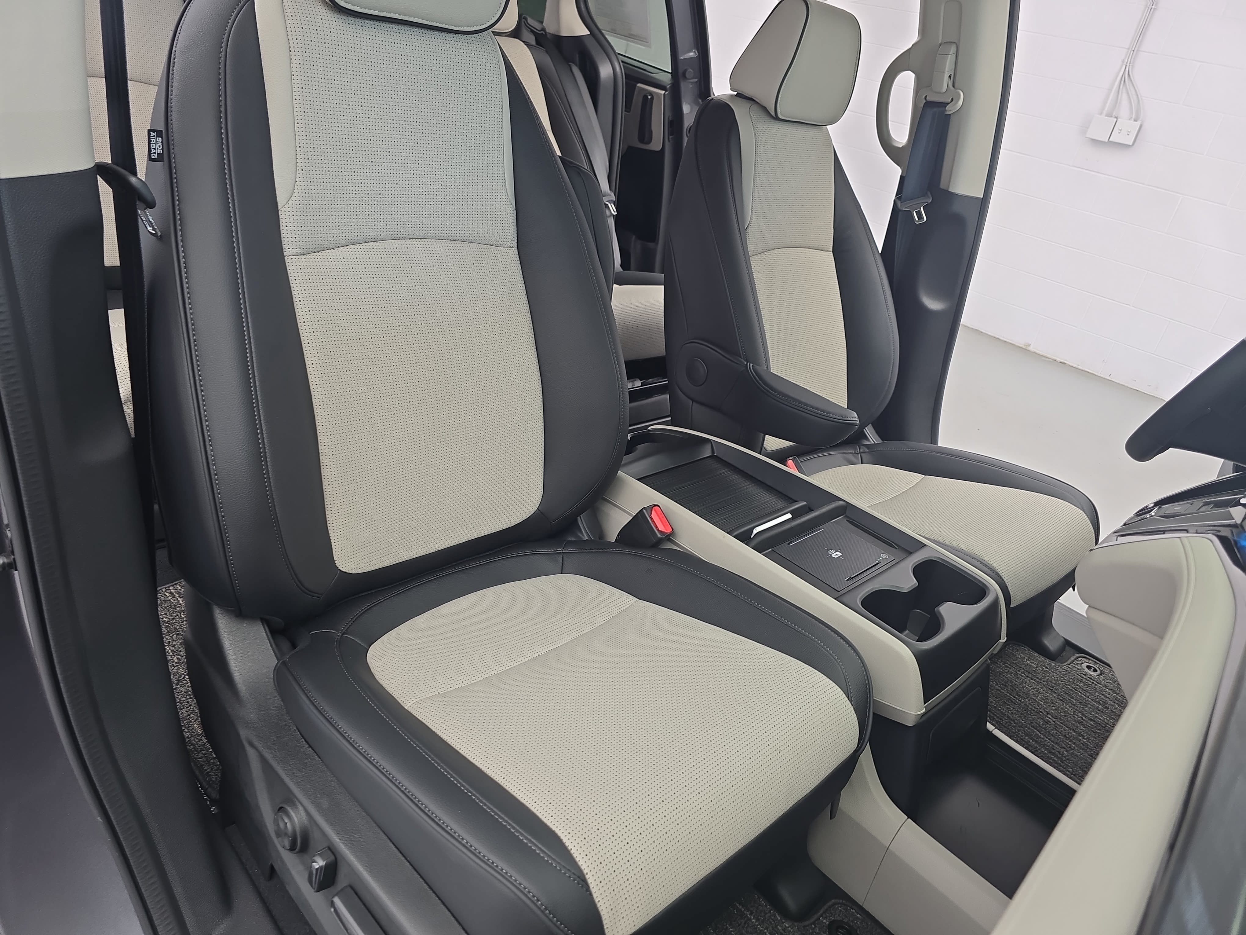 New 2027 Honda Odyssey Elite image 10