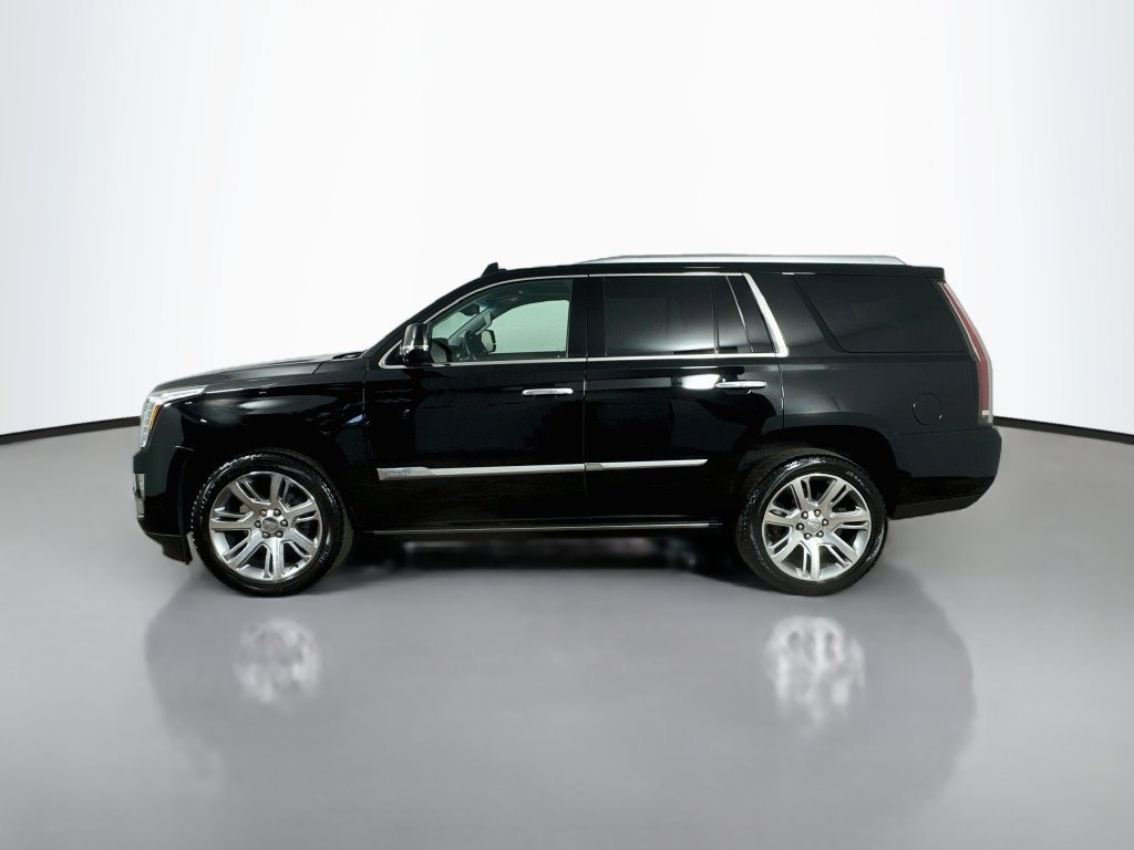 Used 2016 Cadillac Escalade Premium AWD/4WD image 4