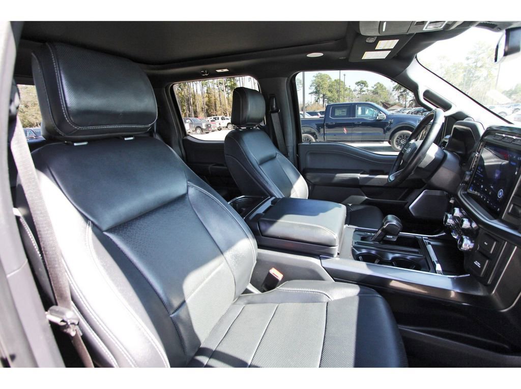 Used 2022 Ford F150 Lariat w/ Equipment Group 502A High image 26