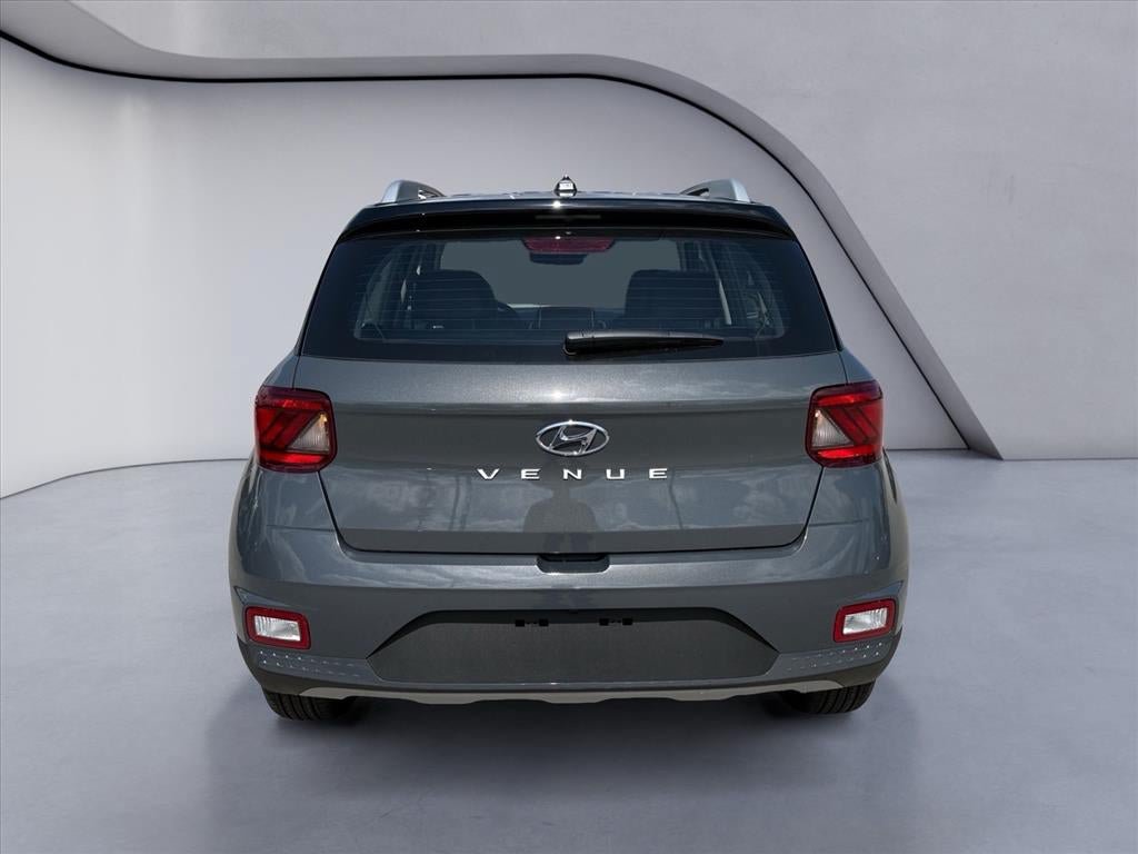 New 2026 Hyundai Venue SEL FWD image 4
