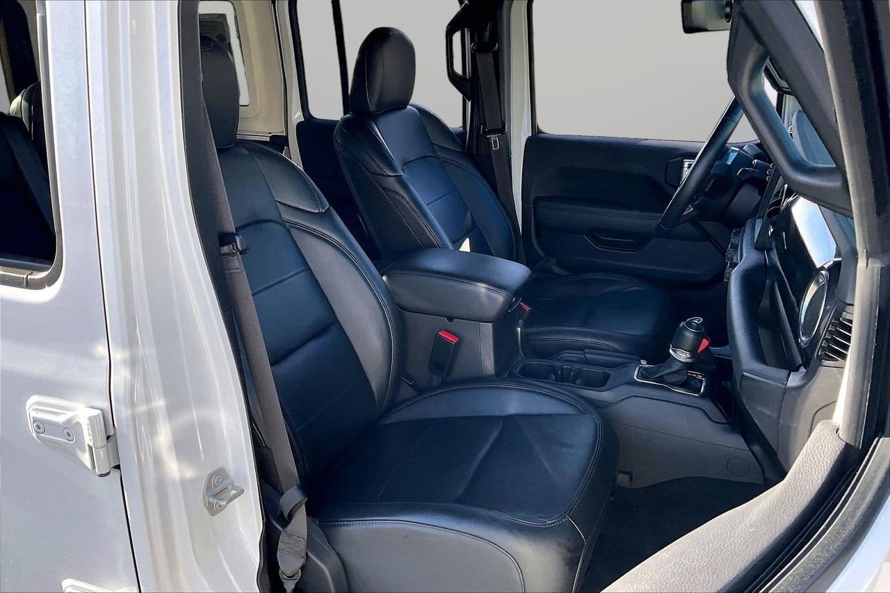 Certified 2023 Jeep Wrangler Altitude image 24