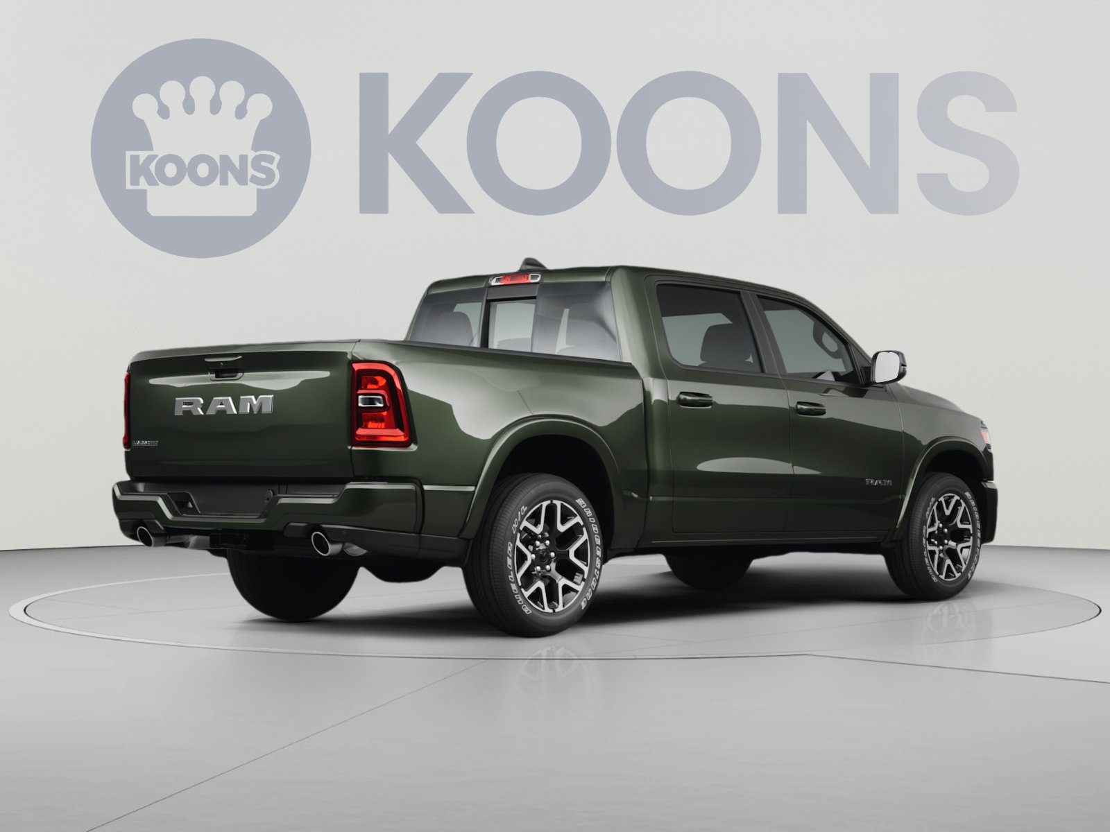 Used 2026 RAM 1500 Laramie AWD/4WD image 4