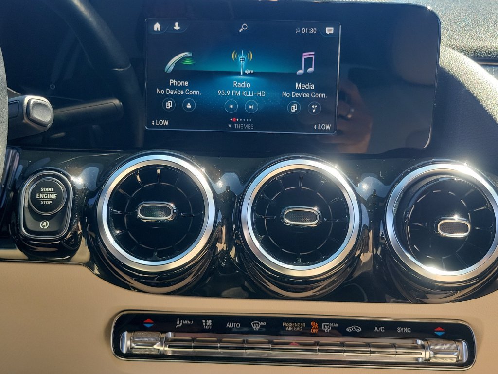 Used 2021 Mercedes-Benz GLA 250 image 28