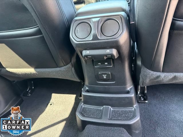 Used 2020 Jeep Wrangler Unlimited Sahara AWD/4WD image 22