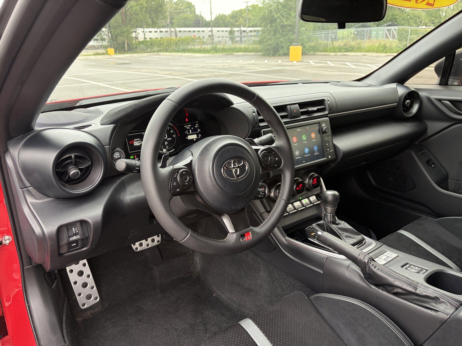 Used 2025 Toyota GR86 Premium RWD image 10
