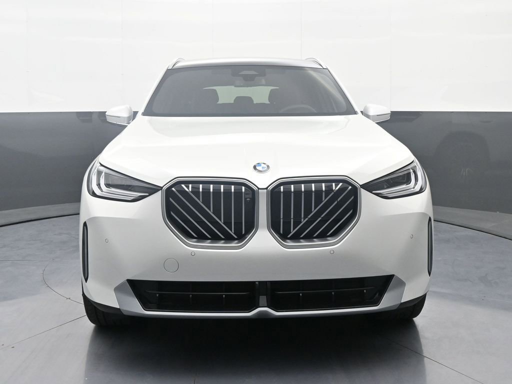 New 2026 BMW X3 xDrive30 w/ Premium Package image 2