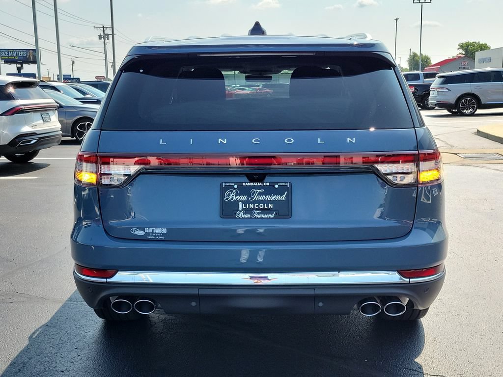 New 2026 Lincoln Aviator AWD image 5