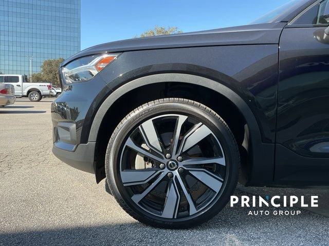 Certified 2021 Volvo XC40 P8 Recharge w/ Advanced Package image 10