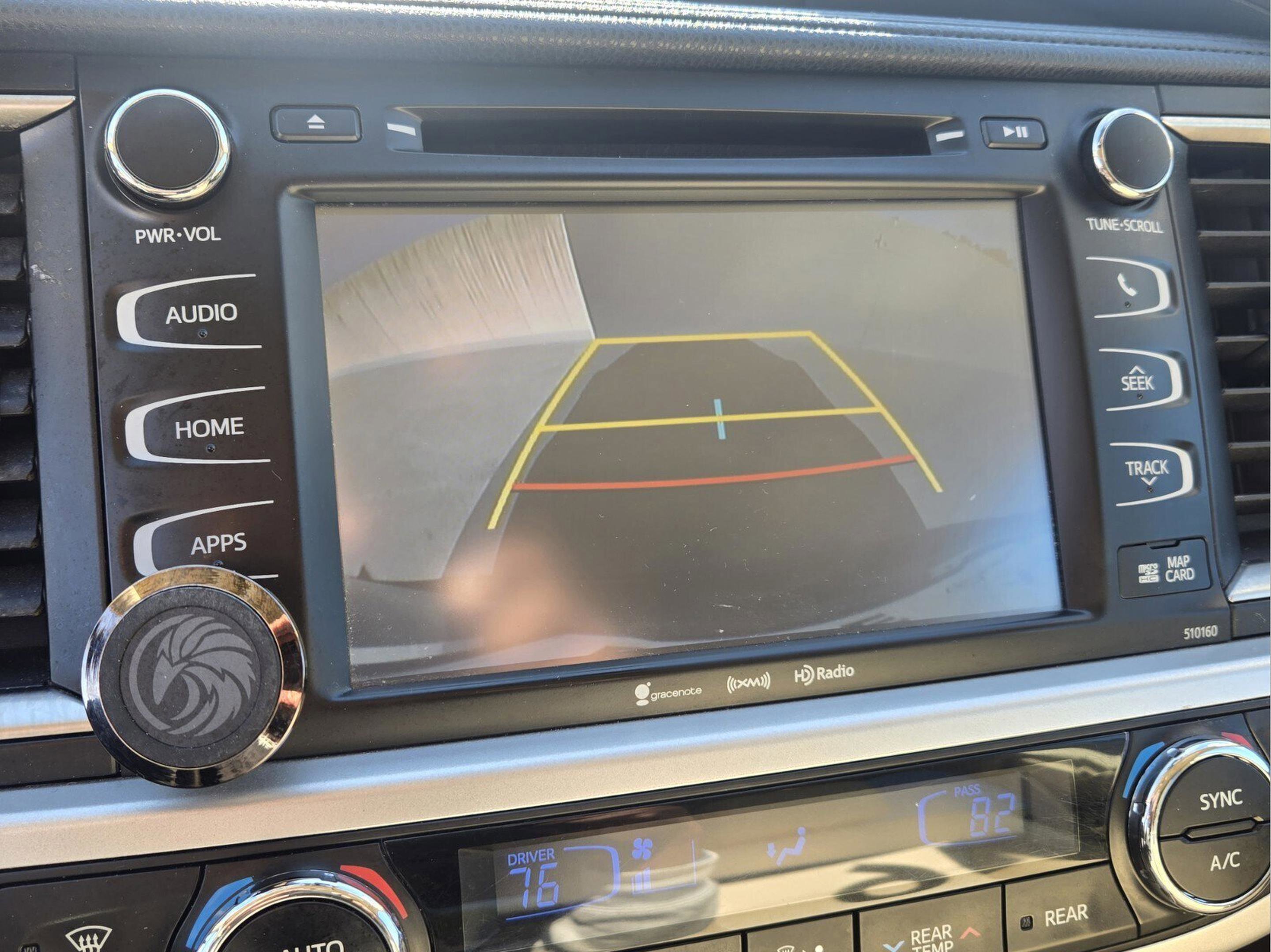 Used 2016 Toyota Highlander Limited Platinum image 17