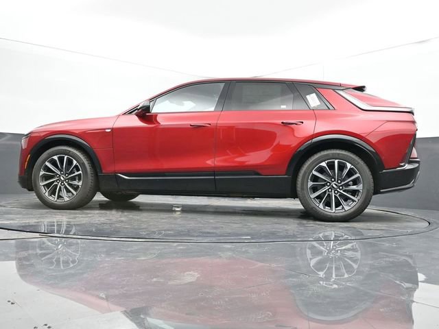 New 2025 Cadillac Lyriq Sport image 43