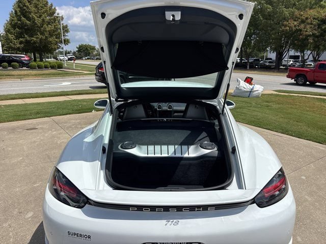 Used 2024 Porsche 718 Cayman w/ Premium Package RWD image 7