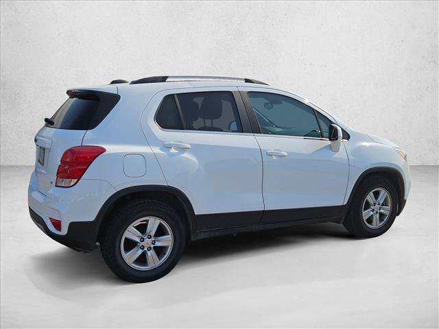Used 2020 Chevrolet Trax LT w/ LPO, Protection Package FWD image 5