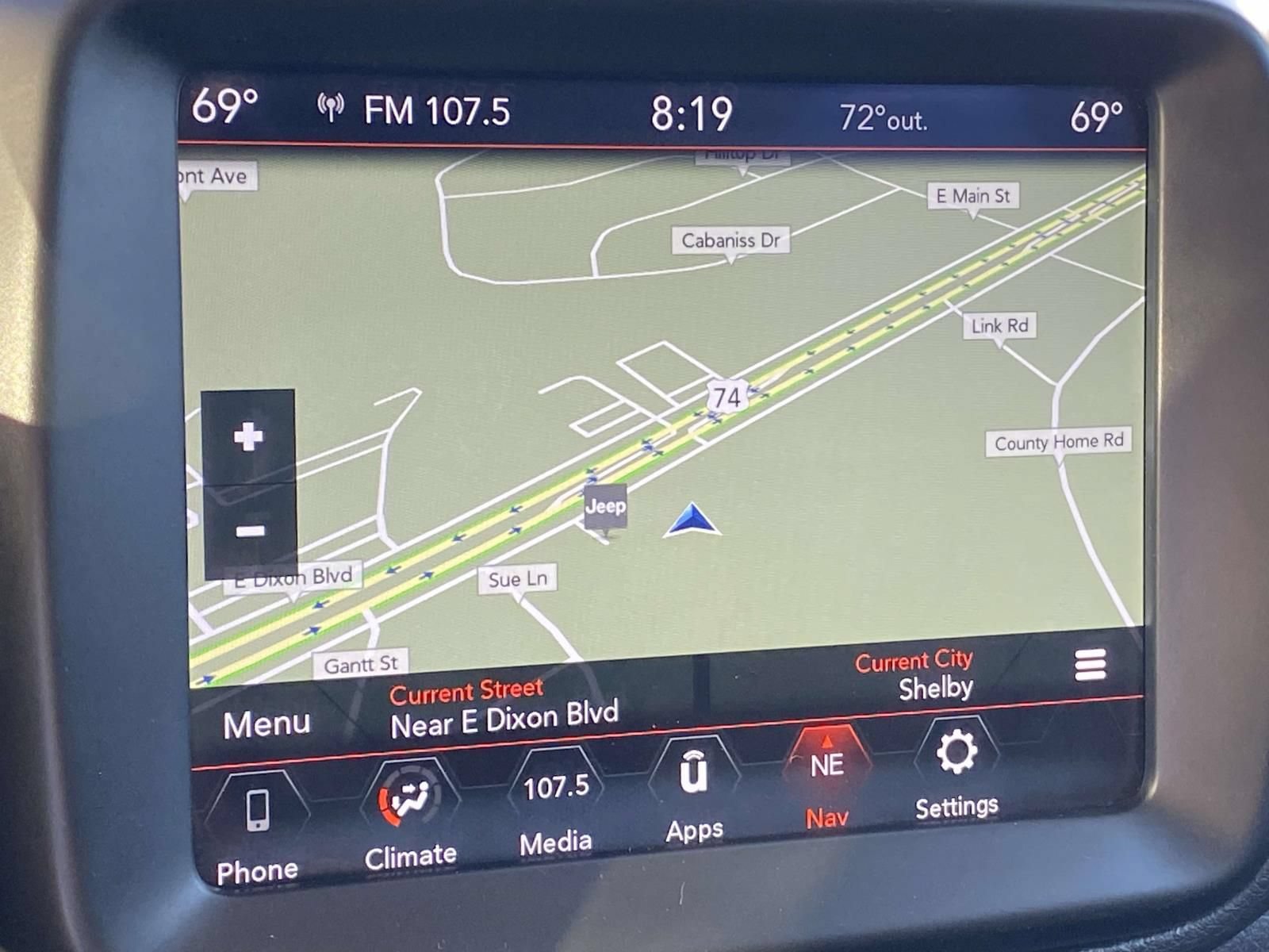 Used 2023 Jeep Renegade Trailhawk AWD/4WD image 39