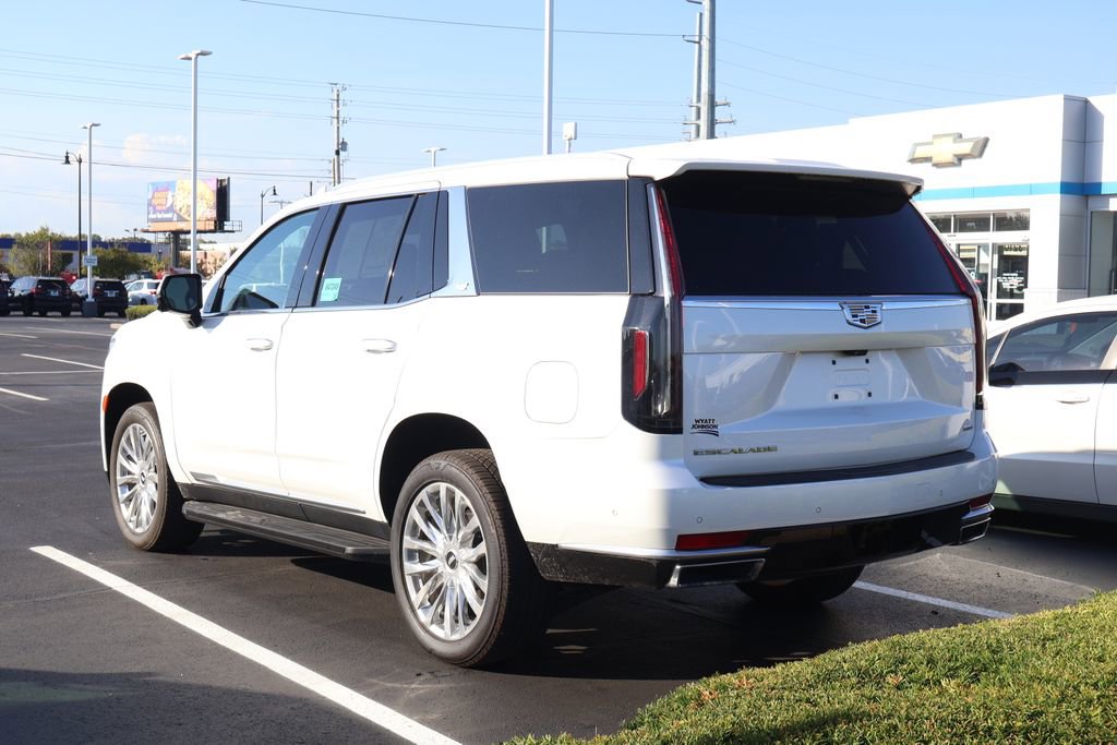 Used 2023 Cadillac Escalade Premium Luxury w/ Performance Package image 10